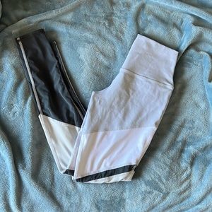 Alo Leggings Size Small
